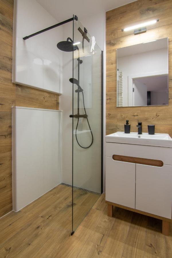 Maya'S Flats & Resorts 51 - Aura 40 Gdańsk Kültér fotó